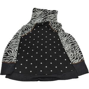 Dolcezza‎ Black White Polka Dot Zebra Turtleneck Sweater